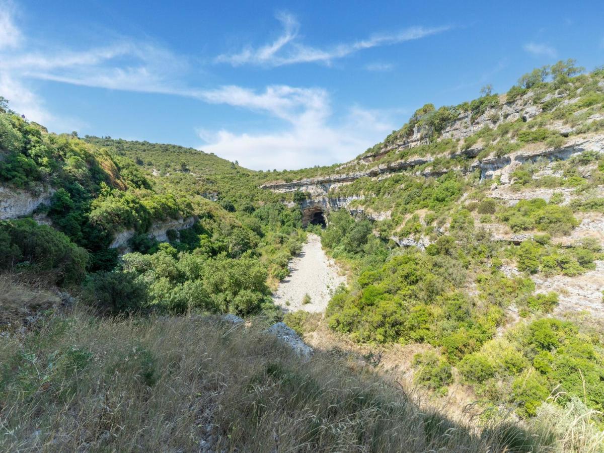 Cosy Holiday Home In Minerve With Garden Εξωτερικό φωτογραφία
