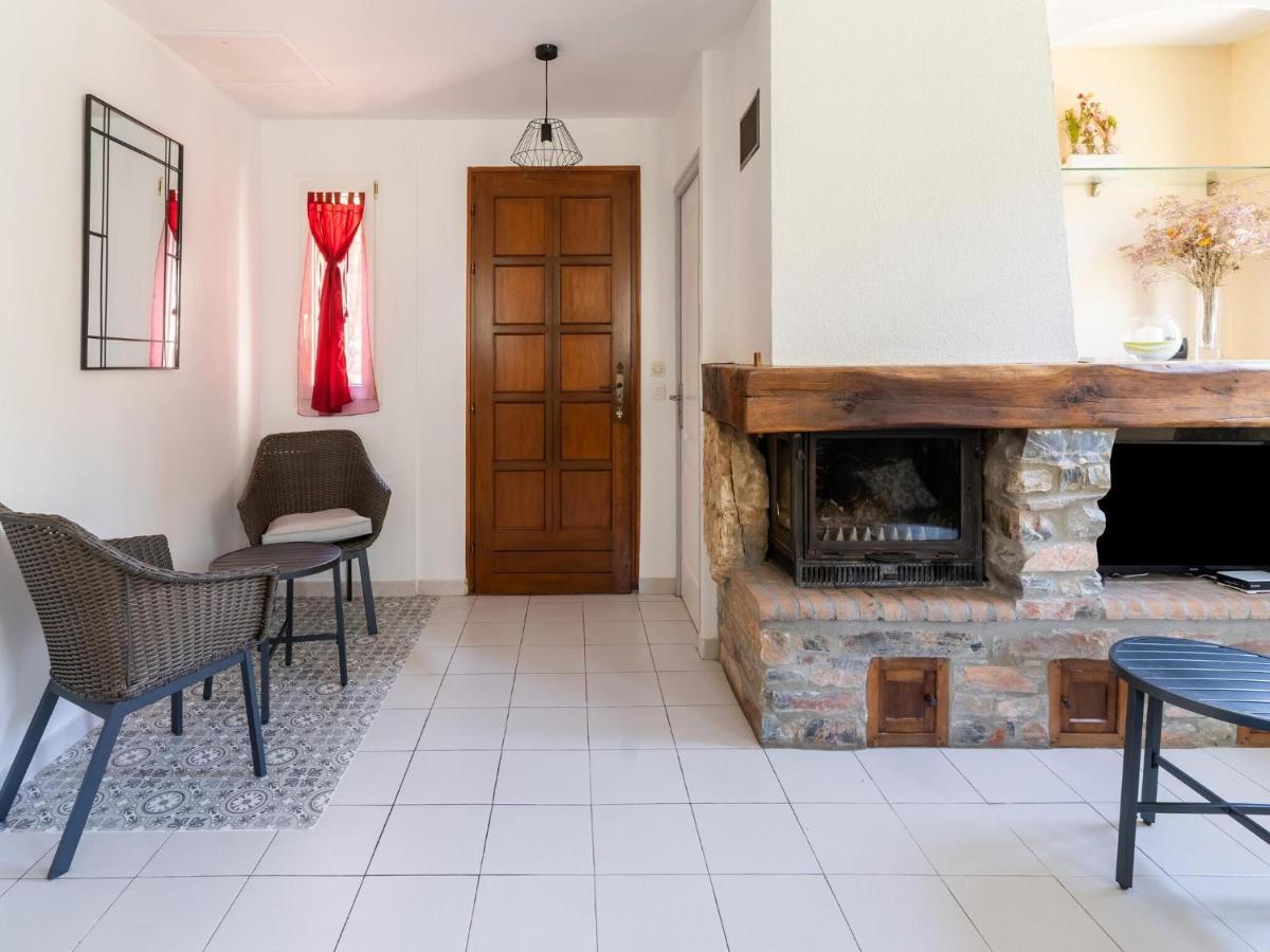 Cosy Holiday Home In Minerve With Garden Εξωτερικό φωτογραφία