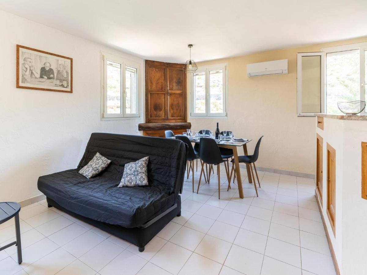 Cosy Holiday Home In Minerve With Garden Εξωτερικό φωτογραφία